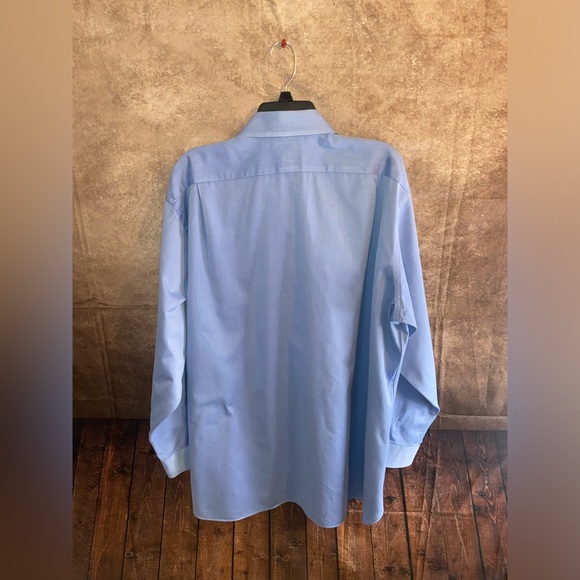 Jos. A. Bank Men's LS Dress Shirt-Executive Collection-Size 17.5 x34-Blue-EUC! - Picture 2 of 3